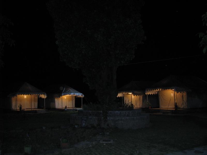 Tatva Bir Tents And Hotel Kangar Zewnętrze zdjęcie
