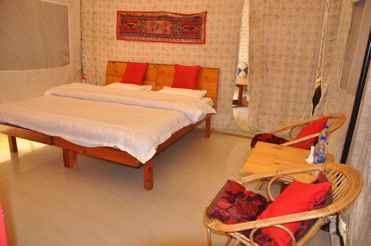 Tatva Bir Tents And Hotel Kangar Zewnętrze zdjęcie